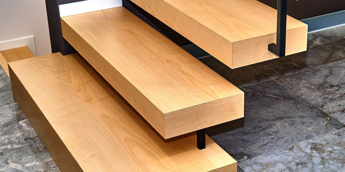 Stair Treads for High-Traffic Areas – Durability Tips