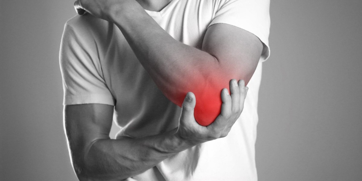 Tennis Elbow Treatment Dubai: How It Helps Office Workers Too
