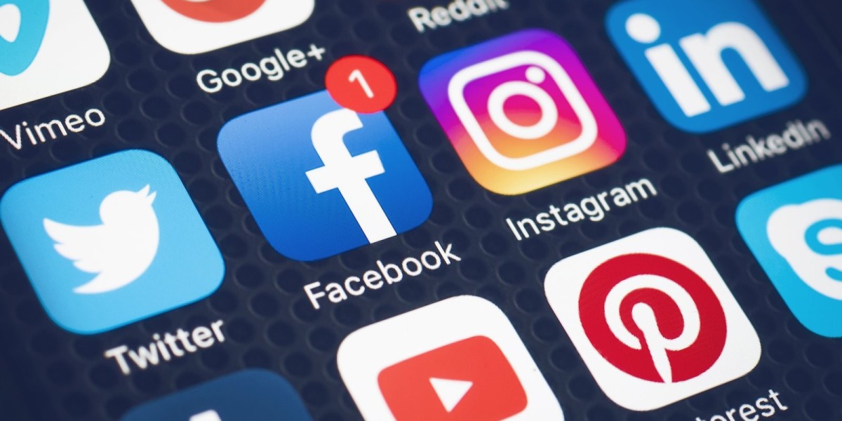 What People Get Wrong About Social Media Services