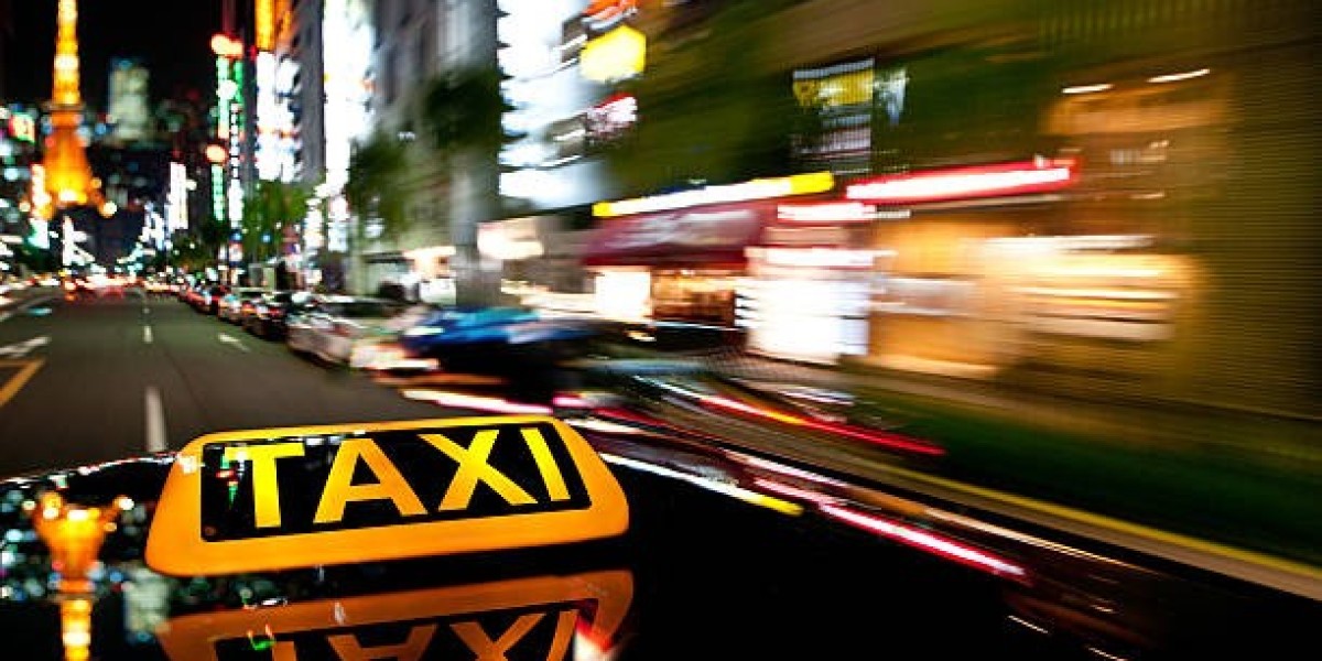 What Local Travellers Need to Know About the Cheapest Taxi to Birmingham Airport