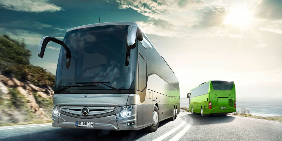 Experience Comfort and Ease on Birmingham to London Coache