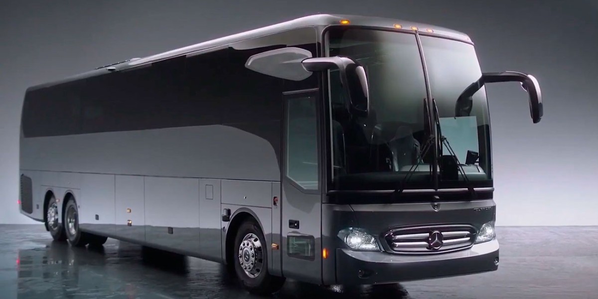 Your Easy Journey Awaits: Coach from Manchester to London